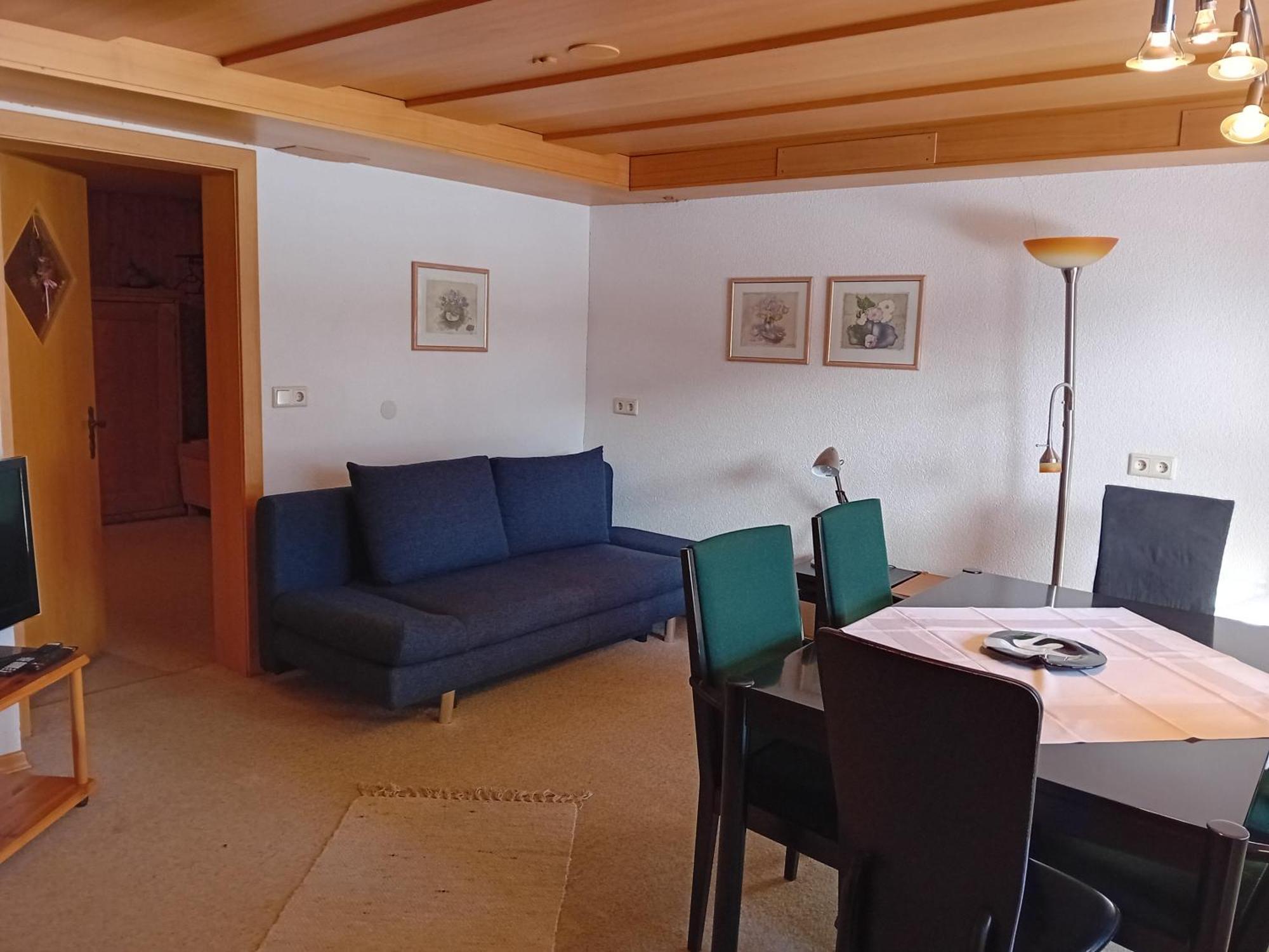 Apartment Isolde *